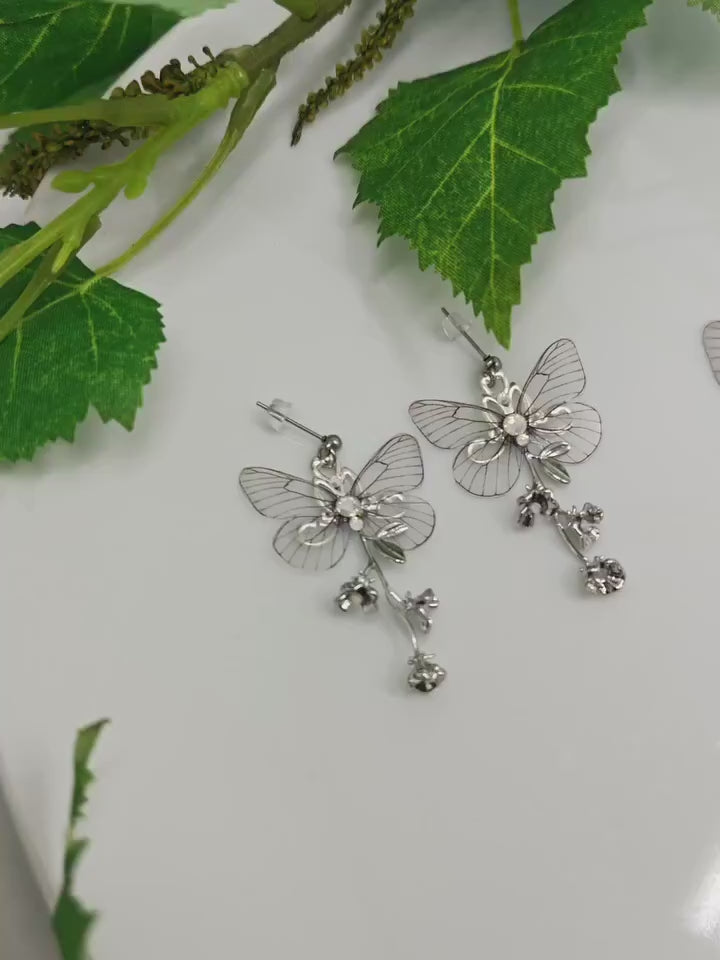 instagram_elirisea_DV9IY6JiGv7_3854111092830130857.mp4